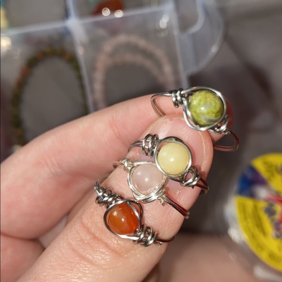 crystal rings - Picture 2 of 2